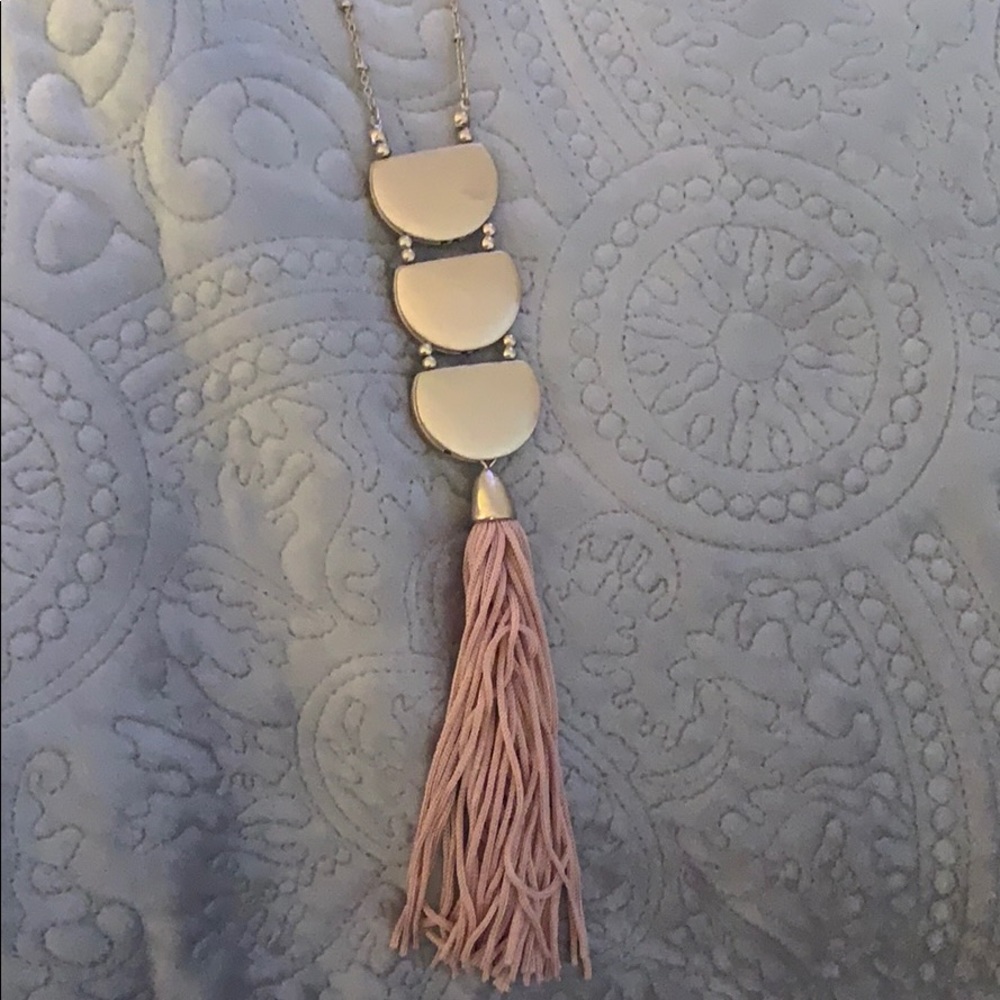 NWT Gold necklace with muave tassel